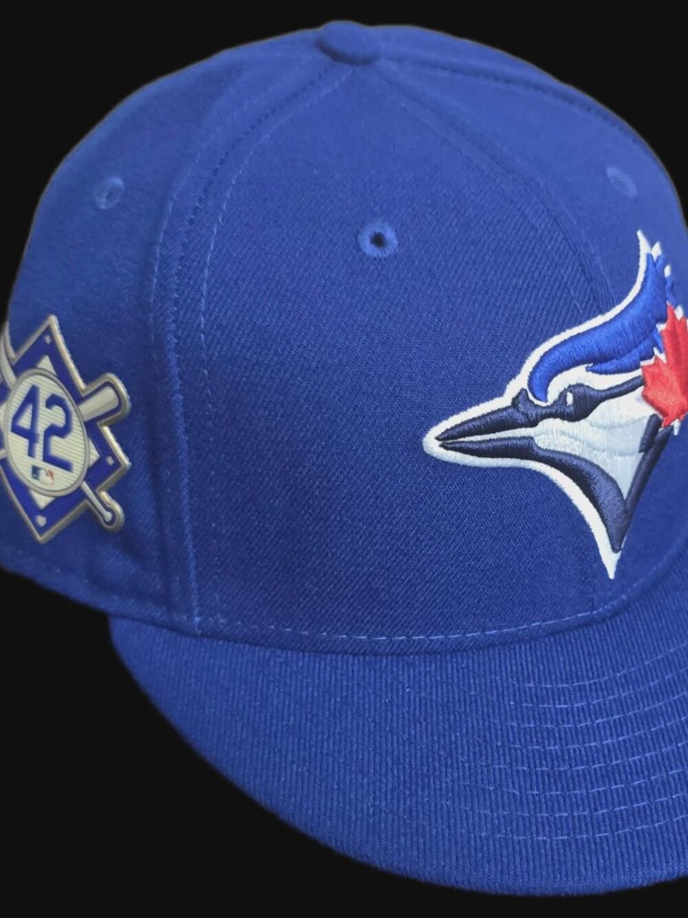 Toronto Blue Jays New Era 59FIFTY Fitted Cap Blue Size 7 with Side 42 Patch